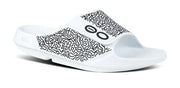 OOFOS Mens OOahh Sport Flex Slide White Labyrinth