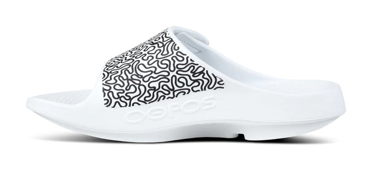 OOFOS Mens OOahh Sport Flex Slide White Labyrinth