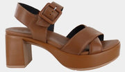 Naot Womens Elite Caramel Leather