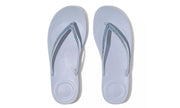 FitFlop Womens Iqushion Ombre Sparkle Flip Flops Skywash Blue
