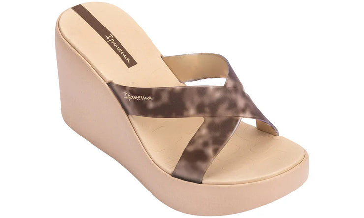 Ipanema Womens High Fashion Beige Clear