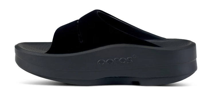 OOFOS Womens OOmega OOahh Limited Posh Black