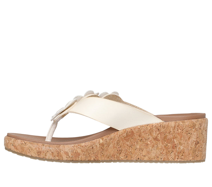 Skechers Womens Arch Fit Beverlee Rare Blossom Off White