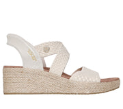 Skechers Womens Slip-ins Martha Stewart Beverlee Lux Striking Beauty Off White