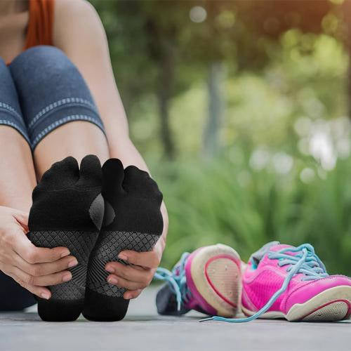 OS1st BR4 Bunion Relief Socks White