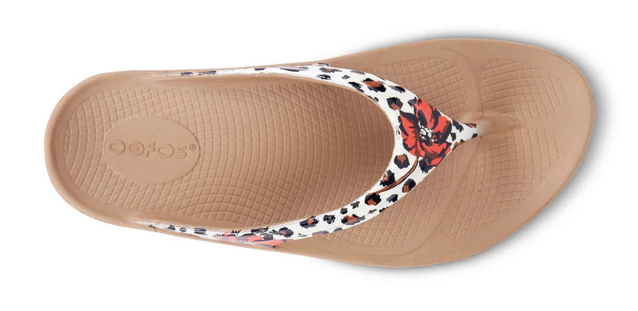 【新品未使用】OOFOS OOLALA LIMITED CHEETAH W7 OOFOS Cheetah/Leopard Print Limited Edition OOlala Sandals