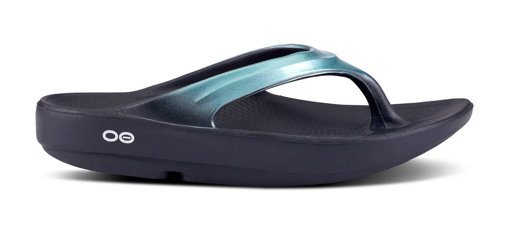 OOFOS Womens Oolala Luxe Sandal Metallic Mint Island Comfort