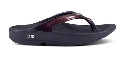 OOFOS Womens Oolala Luxe Sandal Cabernet